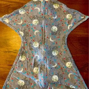 SleepingBaby Zipadee Zip in Goodnight Moon, size small
